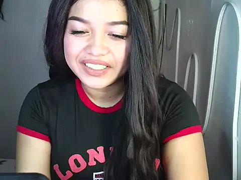 Delicious Cumgirlxx online show from 28, 3, 2026