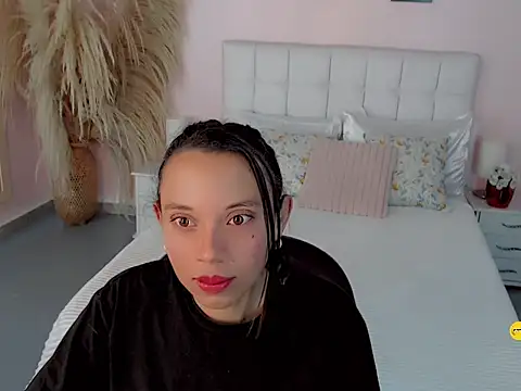 Perla vonrose online show from 1, 10, 2025