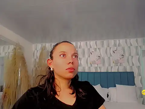 Perla vonrose online show from 24, 9, 2025