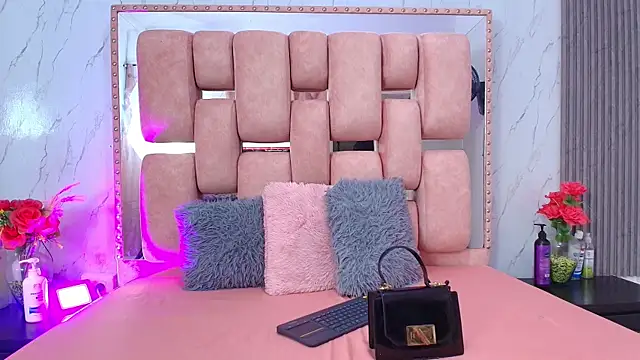 SofiaSommers online show from 8, 10, 2025