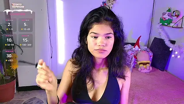 emycarver09 online show from 11, 11, 2025