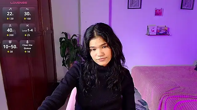 emycarver09 online show from 25, 10, 2025