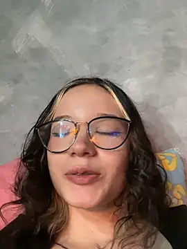 Snapshot of sukubo__ chatting on 26, 3, 2026 sukubo online show from 26, 3, 2026