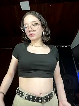 sukubo   online show from 8, 1, 2026