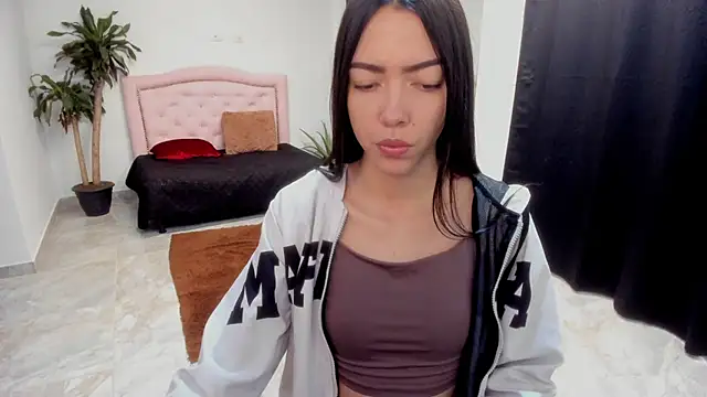 Snapshot of fox_valerie chatting on 10, 11, 2025 fox valerie online show from 10, 11, 2025