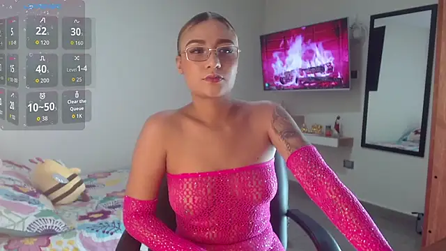 Emmili Saenz online show from 24, 9, 2025