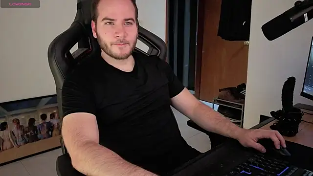 Paul00474 online show from 4, 11, 2025