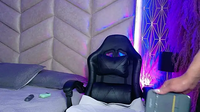 samiradoll online show from 1, 12, 2025