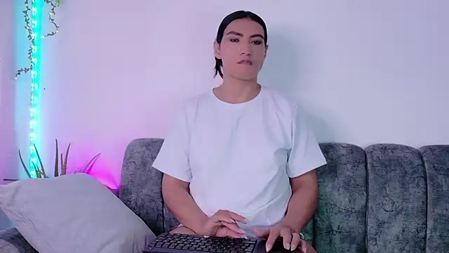 Snapshot of samiradoll chatting on 18, 5, 2026 samiradoll online show from 18, 5, 2026