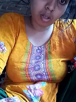 Snapshot of Cute_Pagli chatting on 9, 10, 2025 Cute Pagli online show from 9, 10, 2025