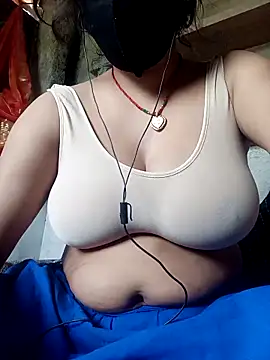 Snapshot of cute_neha_143 chatting on 10, 9, 2025 cute neha 143 online show from 10, 9, 2025