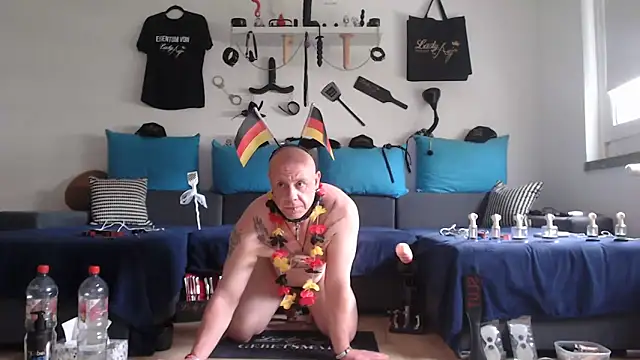 Snapshot of Sklave-Sille chatting on 17, 6, 2026 Sklave-Sille online show from 17, 6, 2026