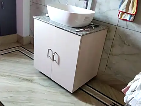 NehaQn online show from 4, 11, 2025