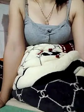 LucyyLy online show from 24, 11, 2025