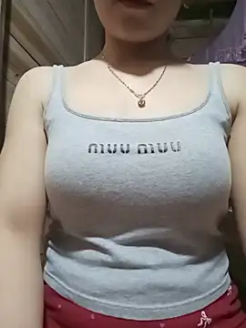 LucyyLy online show from 2, 6, 2026