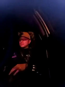 Snapshot of DebutingPathway chatting on 17, 10, 2025 DebutingPathway online show from 17, 10, 2025