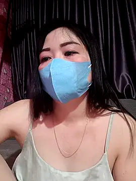 ChunkyLy online show from 16, 9, 2025