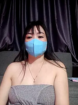 ChunkyLy online show from 10, 9, 2025
