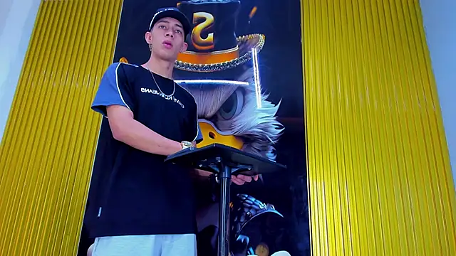 Dante Brown1  online show from 19, 11, 2025