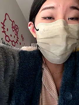 Lulu125216 online show from 12, 11, 2025