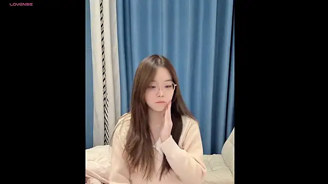 Wendi02- online show from 21, 10, 2025