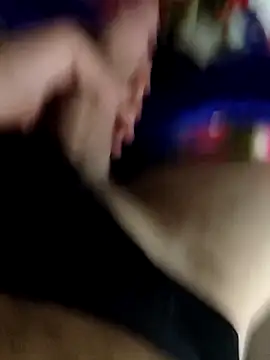 Snapshot of Yazaza1999 chatting on 21, 10, 2025 Yazaza1999 online show from 21, 10, 2025