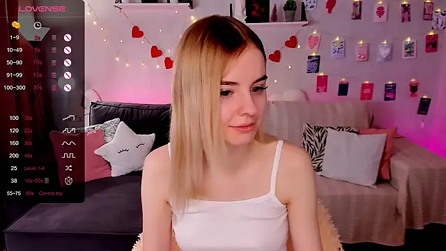 LillianShine online show from 18, 2, 2026