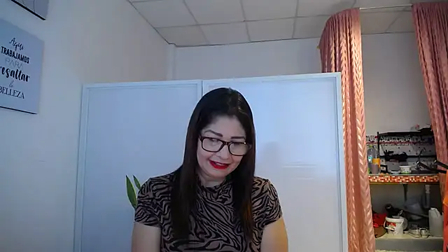 Manuela lara  online show from 15, 1, 2026