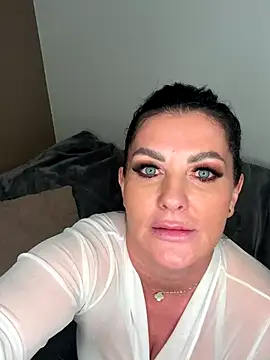 Snapshot of Nola_Luxx-offiziell chatting on 27, 11, 2025 Nola Luxx-offiziell online show from 27, 11, 2025