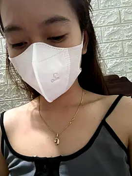 Snapshot of Zinzin9x chatting on 13, 9, 2025 Zinzin9x online show from 13, 9, 2025