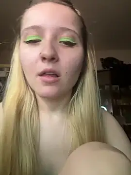 Snapshot of Milana_Key chatting on 15, 10, 2025 Milana Key online show from 15, 10, 2025