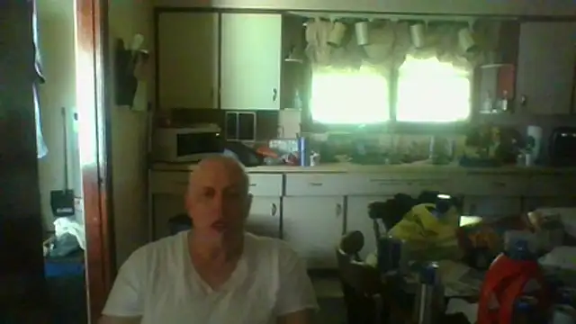 Snapshot of mapsterdaman chatting on 4, 7, 2026 mapsterdaman online show from 4, 7, 2026