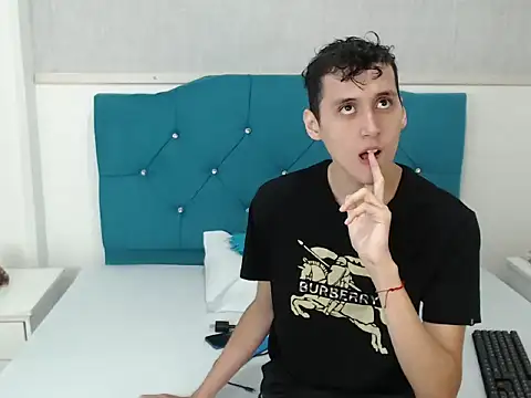 LuigiMarchetti online show from 28, 11, 2025