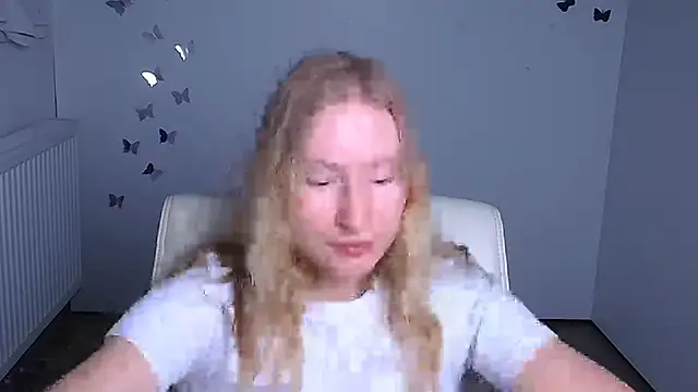 Elizabeth Kissa online show from 14, 9, 2025