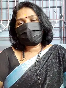 Snapshot of Tamil_Azhaghi25 chatting on 22, 6, 2026 Tamil Azhaghi25 online show from 22, 6, 2026