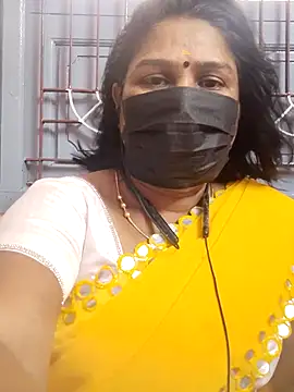 Snapshot of Tamil_Azhaghi25 chatting on 18, 6, 2026 Tamil Azhaghi25 online show from 18, 6, 2026