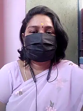 Snapshot of Tamil_Azhaghi25 chatting on 21, 5, 2026 Tamil Azhaghi25 online show from 21, 5, 2026