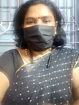 Snapshot of Tamil_Azhaghi25 chatting on 11, 6, 2026 Tamil Azhaghi25 online show from 11, 6, 2026