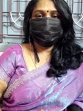 Snapshot of Tamil_Azhaghi25 chatting on 21, 11, 2025 Tamil Azhaghi25 online show from 21, 11, 2025