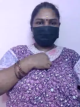 Snapshot of Tamil_Azhaghi25 chatting on 29, 10, 2025 Tamil Azhaghi25 online show from 29, 10, 2025