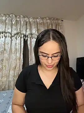 Tayler Kim online show from 6, 6, 2026