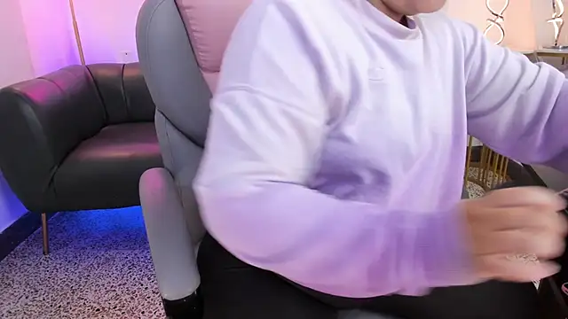 Miss Francheska online show from 22, 11, 2025