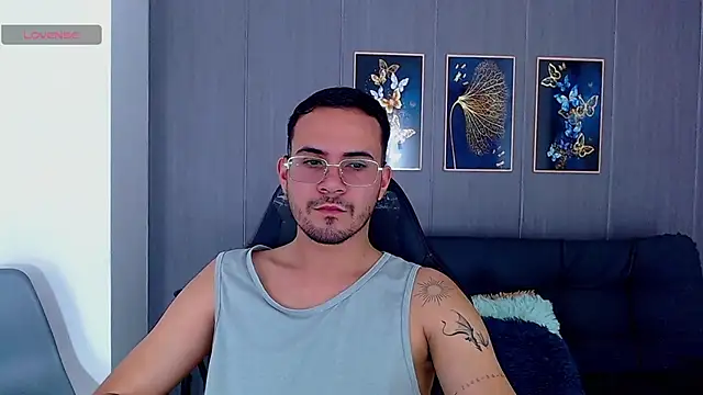 Arontrey21 online show from 19, 9, 2025