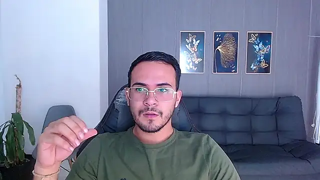 Arontrey21 online show from 27, 9, 2025