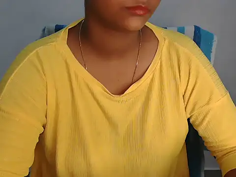 Snapshot of Hott_Noor chatting on 3, 11, 2025 Hott Noor online show from 3, 11, 2025