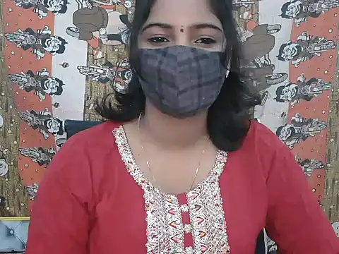 Snapshot of Hott_Noor chatting on 13, 10, 2025 Hott Noor online show from 13, 10, 2025