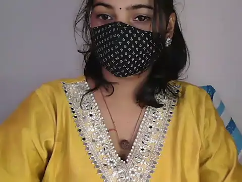 Snapshot of Hott_Noor chatting on 11, 11, 2025 Hott Noor online show from 11, 11, 2025