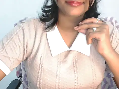 Snapshot of Hott_Noor chatting on 28, 11, 2025 Hott Noor online show from 28, 11, 2025