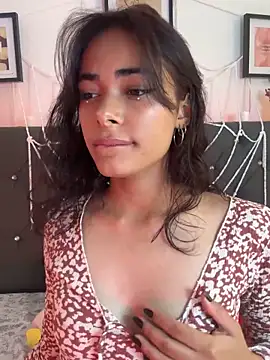 Im Lyan online show from 17, 10, 2025