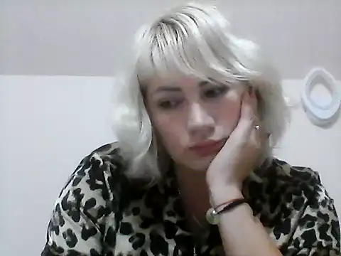 LallyLoveXx online show from 7, 10, 2025
